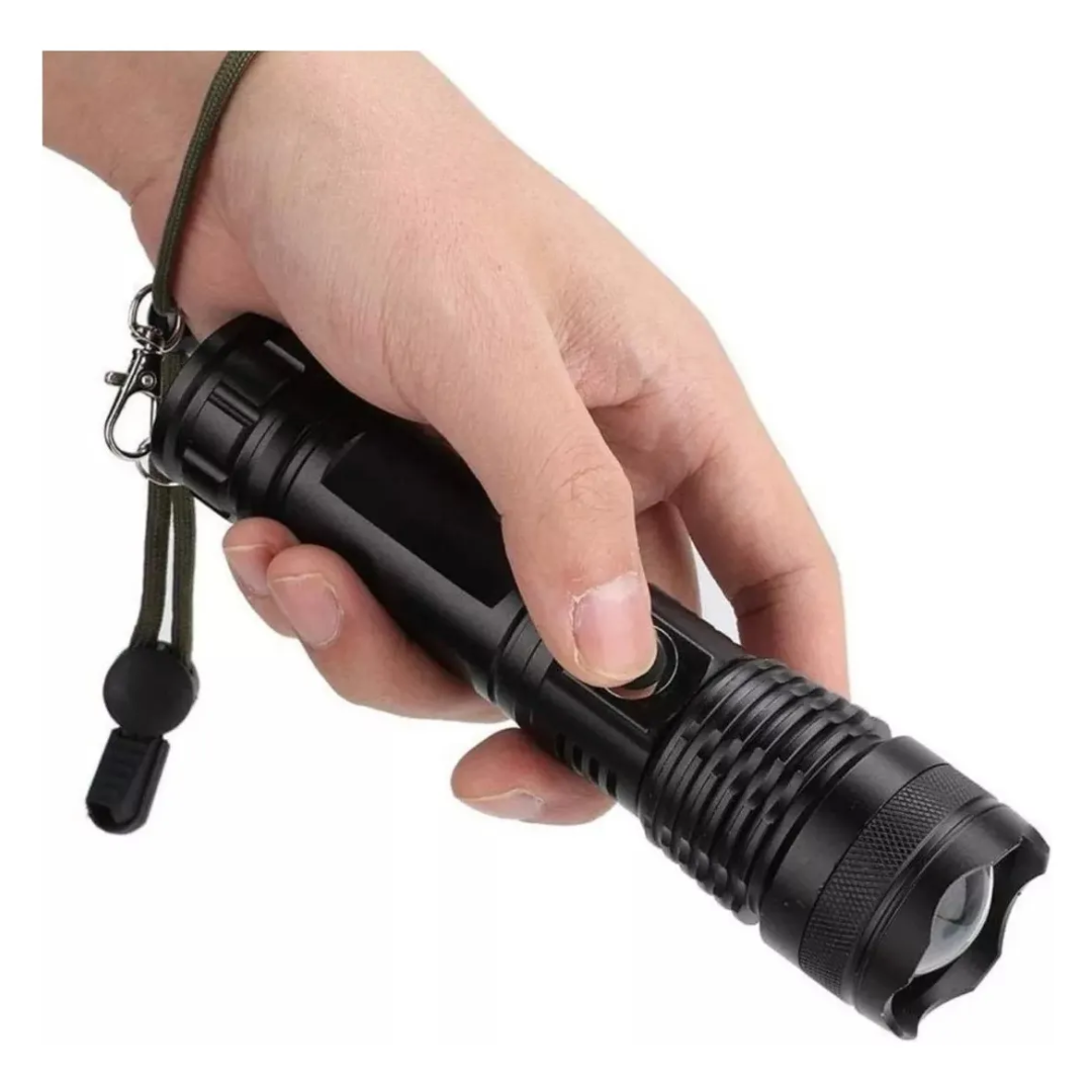 Linterna Táctica LED Recargable con Zoom